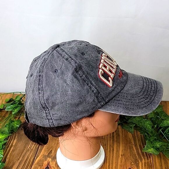 Robin Ruth. Ball Cap. Chicago. EUC - Picture 7 of 9